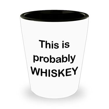 Imagem de Este é provavelmente um copo de uísque – presente para amantes de uísque – ideia de e Natal