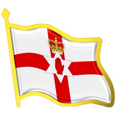 Imagem de Broche de lapela da bandeira da Irlanda do Norte - Emblema nacional de metal esmaltado Ulster Banner | Presente de lembrança de viagem pelo mundo para homens e mulheres | Broche patriótico country