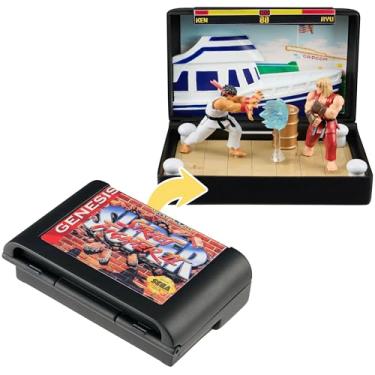Imagem de Console Heroes Super Street Fighter II Collectible Diorama – Mini Ryu & Ken Figures with Dock Stage Scene – Retro SEGA Genesis Cartridge Display & Playset