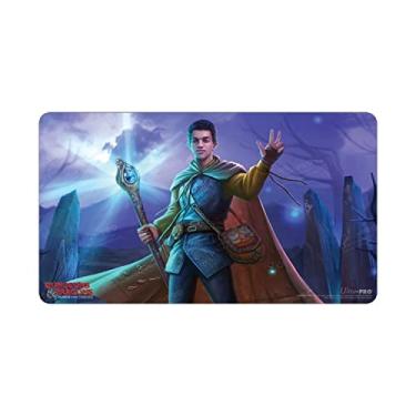 Imagem de Ultra PRO - Dungeons & Dragons: Honor Among Thieves Playmat Ft. Justice Smith - Protect Your Collectible Cards During Gameplay from Scuffs & Scratches, Perfect Use as Mouse Pad, Desk Pad, Desk Mat