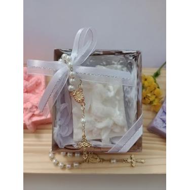 Imagem de Kit 10 un. Lembrancinha Anjo em Sabonete Hidratante com Mini Terço (10, Branca)