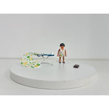 Imagem de Boneco Playmobil - Dona de Casa - Bonecos para Constelação Familiar