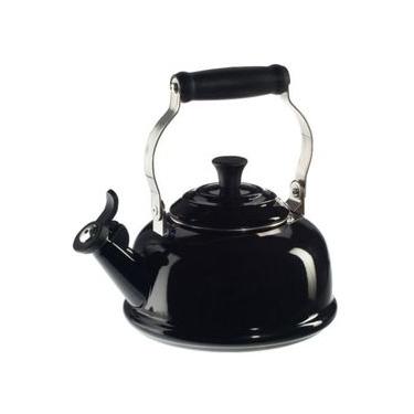 Imagem de CHALEIRA LE CREUSET TRADICIONAL 1,6L COM APITO EM AÇO ESMALTADO BLACK ONYX 40104021400000