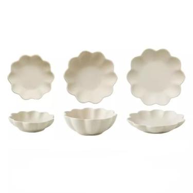 Imagem de prato de lanche Prato pequeno em forma de pétala, três conjuntos pratos cerâmica para sabor doméstico, churrasco, prato imersão carne, lanche requintado tigela de sopa