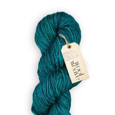 Imagem de Woolweave Fio penteado – 100% fio de lã merino extrafina para tricô e crochê – tingido à mão, ultramacio e quente – novelo de 100 g, 180 metros – lavável na máquina