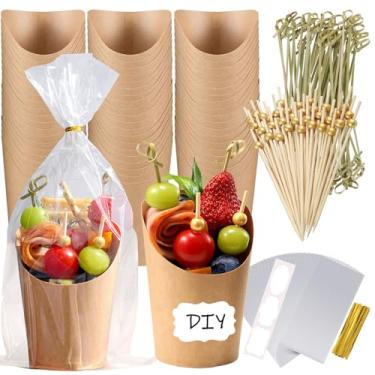 Imagem de Copos de charcutaria descartáveis 100 peças com 200 espetos, 100 peças, 100 palitos de etiqueta, caixas de lanche de papel kraft de 400 ml, porta-aperitivos, porta-batatas fritas, com palitos de