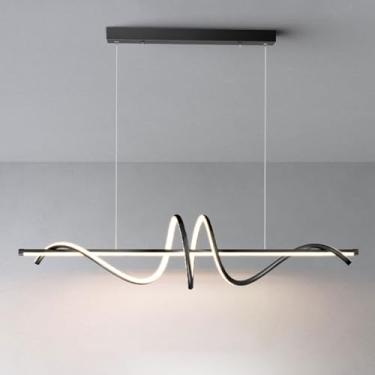 Imagem de Lustre linear moderno com LED dimerizável e controle remoto, estilo nórdico, ideal para ambientes internos, como sala de jantar, escritório e ilha de cozinha.