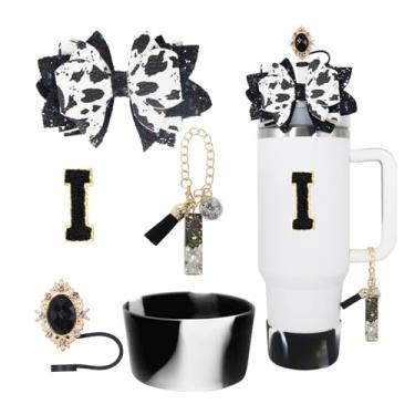 Imagem de RENUIS Conjunto de 5 peças de acessórios para copo Stanley de 30 e 1,134 g com alça, incluindo topo de palha, bota de silicone com glitter, decoração de arco de palha, pingente de letra de