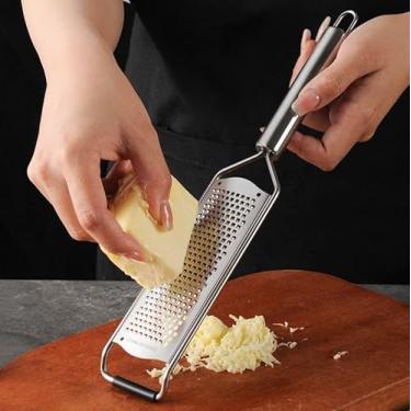 Imagem de Ralador de aço inoxidável, manteiga, chocolate, legumes, cortador de frutas, utensílios de cozinha, triturador de limão, raladores de queijo, ferramentas 29,7 x 6,2 cm