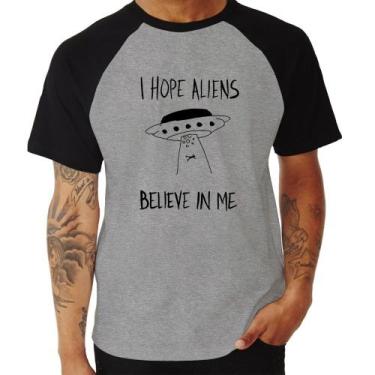Imagem de Camiseta Raglan I Hope Aliens Believe In Me - Foca Na Moda