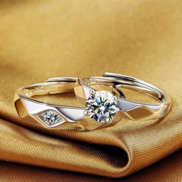 Imagem de ZJchao Conjunto de Anel de Casal de Ajustável, Faixa de Casamento de Cobre para Festa de Namoro, Presente de Aniversário, Joias Requintadas Brilhantes para Homens e Mulheres, 2 Peças