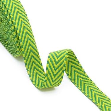 Imagem de Fita Galão Chevron Marwan 20mm - 10 Metros, 071 - VERDE BANDEIRA