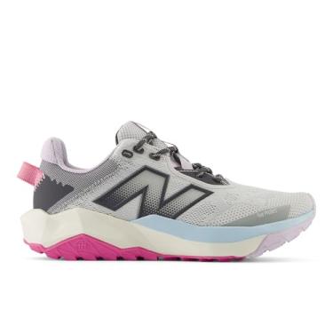 Imagem de New Balance Tênis de corrida feminino Dynasoft Nitrel V6 Trail, Cinza/ímã/rosa real, 7.5