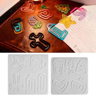 Imagem de XhuangTech Pacote com 2 moldes de marcador de página de silicone branco, 10 padrões feitos à mão, bandeja de molde de fundição, flor de resina, árvore de Natal, maçã, clipe de papel, molde macio para