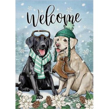 Imagem de Covido Welcome Winter Black White Labrador Dog Decorative Garden Flag, Pet Poinsétia Yard Decorações Externas Presentes para Amantes de Cachorros, Neve Sazonal Serapilheira Exterior Pequena Decoração