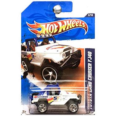 Imagem de Hot Wheels Toyota Land Cruiser FJ40 2011 branco com roda cromada OR5SP nº 133/244