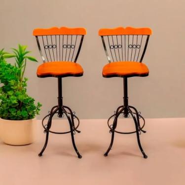 Imagem de Banqueta Artesanal Rústica Giratoria Altura Ajustável Até 70cm Ferro e Madeira Maciça Artesanal Anti Ferrugem (2)