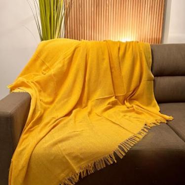 Imagem de Manta para Sofá King Size 3,00m x 1,80m – 100% Algodão | Protetor Decorativo Gigante e Confortável (King Amarela)
