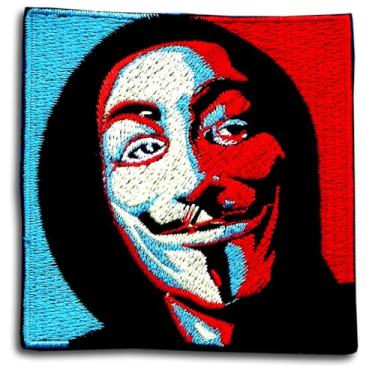 Imagem de Remendo de máscara Vendetta Guy Fawkes – Emblema bordado de hacker anônimo – Aplique de passar a ferro ou costurar para jaquetas, mochilas, jeans, punk, cosplay, roupas vermelhas