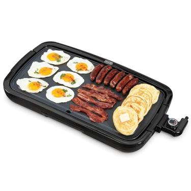 Imagem de Dash Grelha elétrica deluxe todos os dias com placa de cozinha antiaderente removível para panquecas, hambúrgueres, quesadillas, ovos e outros lanches, inclui bandeja de gotejamento + livro de receitas, 50 x 26 cm, 1500 watts - preto
