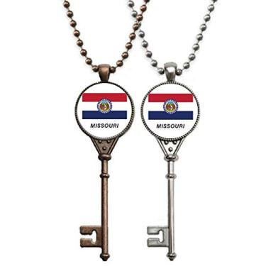 Imagem de OFFbb-USA Colar com pingente de bandeira do estado americano para decoração de casais Missouri
