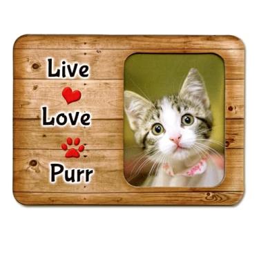 Imagem de Presentes para amantes de gatos "Live Love Purr", molduras distintas para quadros de mesa | Edição Pet Lover Edition, uma moldura para retrato de gatinho especial com design Barnwood, inclui ímã de geladeira bônus