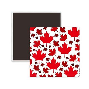 Imagem de Lembrança de ímã de cerâmica quadrado com bandeira de bordo canadense de folhas sabor do Canadá