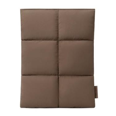 Imagem de Comfyable Capa para tablet Puffy de 7 a 8 polegadas compatível com iPad mini 7 2024 A17 Pro, Mini 6 2021 A15, capa acolchoada para transporte de tablet para mulheres e homens, marrom