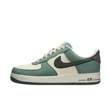 Imagem de Nike Tênis masculino Air Force 1 '07 LV8 (FQ8713-100, leite de coco/bicoastal/preto/verde vintage), Verde e preto, 10.5