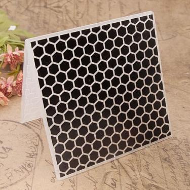 Imagem de Pasta de gravação de plástico com padrão de colmeia de colmeia de colmeia em 3D, impressões texturizadas em 3D, fundo de mel de abelha, modelo de pasta para fazer cartões, scrapbooking, papel