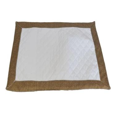 Imagem de Tapete Higiênico Impermeável para Pets, Microfibra Matelada com Bordas Decorativas, Lavável, Grande 70 x 100 cm, Base Tripla Camada (Cacau)