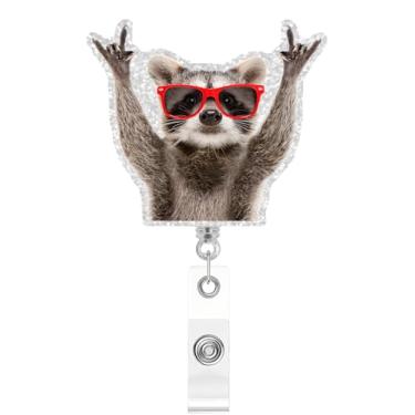 Imagem de Carretel retrátil para crachá Raccoon Rock, clipe de identificação com glitter engraçado, presente para enfermeira, médico, trabalhador de escritório, professor, amante de animais, jardim de infância