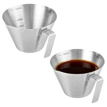 Imagem de WCHOSOZH 2 peças de copos de café expresso com alça, acessórios de café expresso de 100 ml, copo medidor de bico de aço inoxidável com escala, copo de café expresso com boca em forma de V (Boca