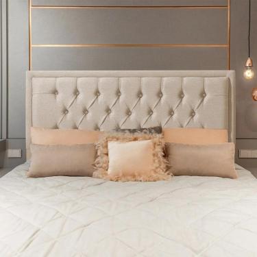 Imagem de Cabeceira Queen Estofada Veneza 160cm Design Clássico Linho Bege