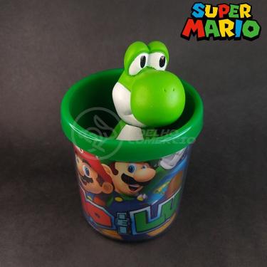 Imagem de Kit Boneco Colecion. Yoshi 10Cm + Caneca Super Mario 350Ml