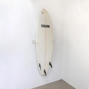 Imagem de StoreYourBoard Suporte de parede flutuante para prancha de surfe, tela de prancha de surfe de acrílico transparente, decoração de parede de prancha de surfe, suporte vertical para pranchas, pranchas