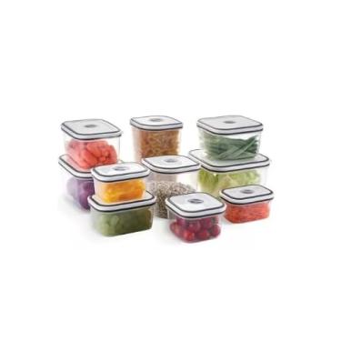 Imagem de Conjunto de 10 potes herméticos em plástico cinza com tampa Easy-open. Vedação dupla para manter os alimentos frescos por mais tempo. Ideal para organizar a cozinha com praticidade e segurança.