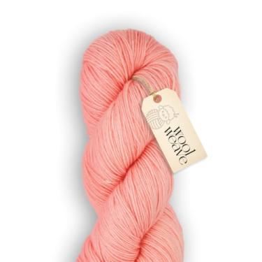 Imagem de Woolweave Fio de peso para dedilhados - fios de meia tingidos à mão, 75% lã de merino extrafina e 25% poliamida, 100 g de novelo, 438 jardas - fio rosa leve, macio e durável