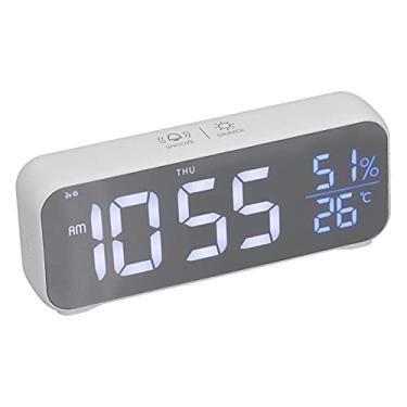 Imagem de Despertador Digital Com o LED Display Snooze Botão USB Carregamento 12/24 Horas Formato de Tempo Brilho Ajustável para o Quarto de Escritório Em Casa