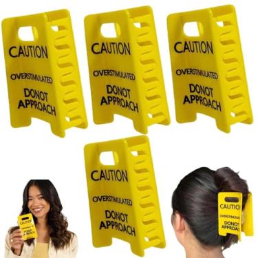 Imagem de Grampo de cabelo com sinal de cuidado superestimulado | Prendedor de cabelo grosso amarelo engraçado "Hold On Partner I'm Overstimulated" | Presente peculiar de saúde mental para colegas de trabalho e