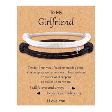 Imagem de Colares de casal combinando sol e lua para ele e ela, colar I Love You, 100 idiomas para marido, esposa, casais e melhores amigos, presentes de Natal masculinos, Medium, Latão, Sem Pedra Preciosa