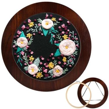 Imagem de Moldura de argola bordada Xembro Wood 20 cm para ponto cruz