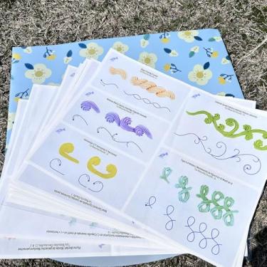 Imagem de MDTARVF Conjunto de tábua de decoração de bolo com saco de armazenamento, 23 folhas, bicos de confeiteiro, desenhos práticos, kit de decoração de bolos, suprimentos