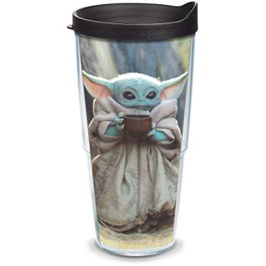 Imagem de Tervis Copo de viagem Star Wars The Mandalorian Child Sipping Made in USA com isolamento térmico de parede dupla mantém as bebidas frias e quentes, 680 g, clássico