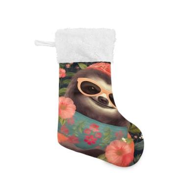 Imagem de ATTX Lindas meias de Natal preguiças, suportes de presente brancos de pelúcia para decorações de festas de fim de ano (17,7 polegadas, 1 pacote) #251