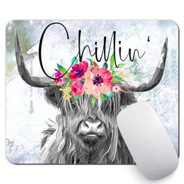 Imagem de Highland Cow Chillin' Funny Mouse Pad Animal de fazenda rosa aquarela floral mousepad acessórios de mesa decoração para mulheres