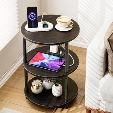 Imagem de XBurmo Mesa de canto redonda pequena – mesa de destaque com design de 3 camadas, suporte lateral estreito ou de cabeceira, mesa vintage industrial para espaços pequenos, portas USB e tomada embutidas