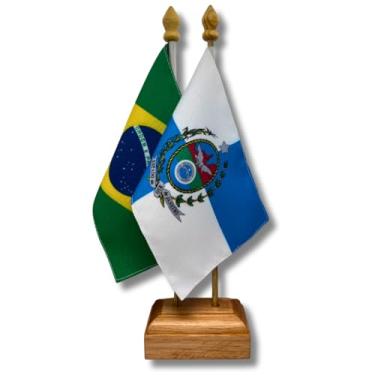 Imagem de Kit Bandeira de Mesa Brasil e Rio de Janeiro Dupla Face Com Base e Haste em Madeira Decoração Escritório Eventos Presente