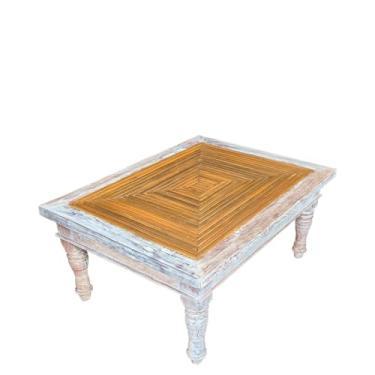 Imagem de Mesa de Centro Ripada Fechada com Patina Branca 1,00mx0,75m