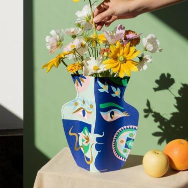Imagem de OCTAEVO Vaso de papel Claire Johnson - Azul | Colaboração exclusiva | Vaso decorativo feito à mão resistente à água | Design artístico estampado | Ecológico e elegante | Feito na Espanha